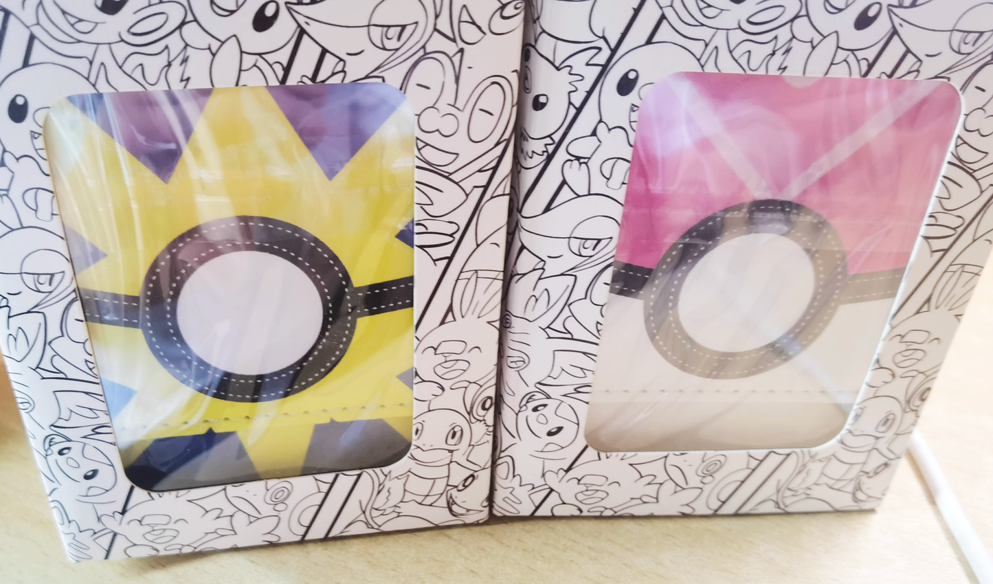 Pokemon Poke Ball PU Leather Deck Box